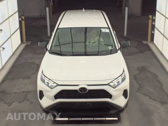 2025 Toyota RAV4 LE - miniatura 2