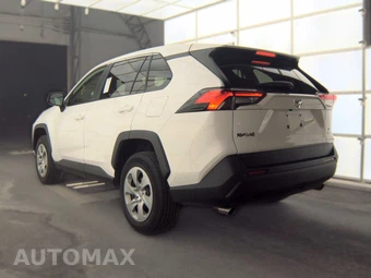 2025 Toyota RAV4 LE - miniatura 6