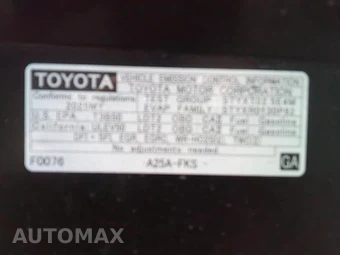 2025 Toyota RAV4 LE - miniatura 2