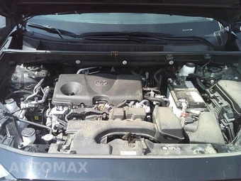 2025 Toyota RAV4 LE - miniatura 3