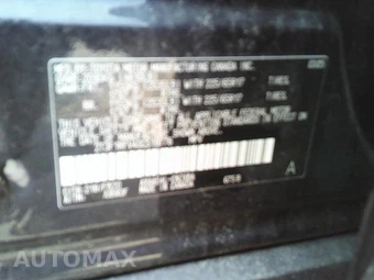 2025 Toyota RAV4 LE - miniatura 9