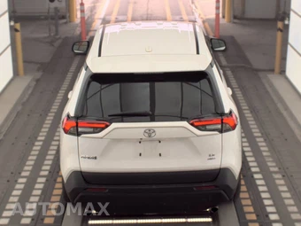 2025 Toyota RAV4 LE - miniatura 5