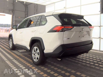 2025 Toyota RAV4 LE - miniatura 6