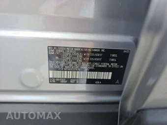 2025 Toyota RAV4 LE - miniatura 2