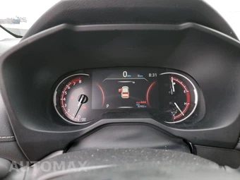 2025 Toyota RAV4 LE - miniatura 12