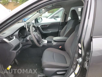 2025 Toyota RAV4 LE - miniatura 7