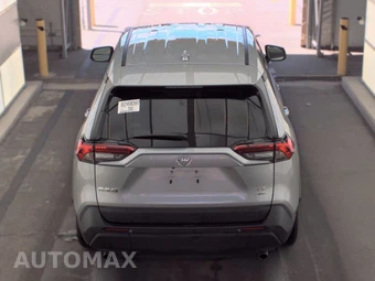 2025 Toyota RAV4 LE - miniatura 5