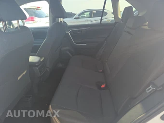 2025 Toyota RAV4 LE - miniatura 13