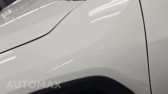 2025 Toyota RAV4 LE - miniatura 25