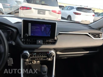 2025 Toyota RAV4 LE - miniatura 11