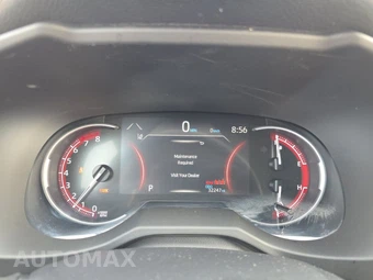 2025 Toyota RAV4 LE - miniatura 12