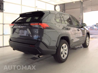 2025 Toyota RAV4 LE - miniatura 4
