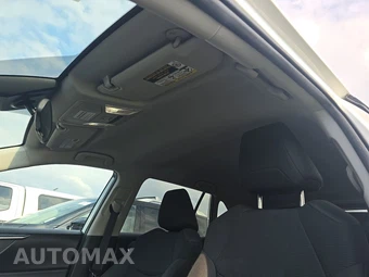 2025 Toyota RAV4 LE - miniatura 19