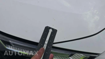 2025 Toyota RAV4 LE - miniatura 25