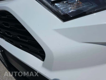 2025 Toyota RAV4 LE - miniatura 19