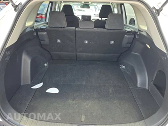 2025 Toyota RAV4 LE – miniatura 16