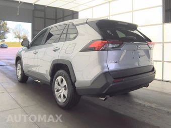 2025 Toyota RAV4 LE - miniatura 6