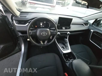 2025 Toyota RAV4 LE - miniatura 11