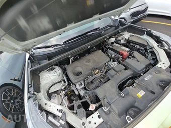 2025 Toyota RAV4 LE – miniatura 15