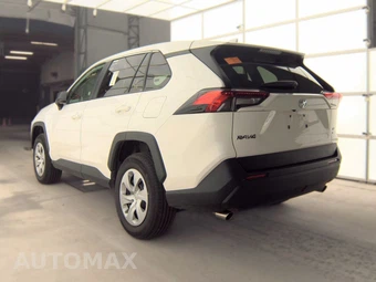 2025 Toyota RAV4 LE - miniatura 6