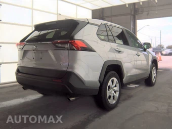 2025 Toyota RAV4 LE - miniatura 4
