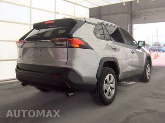 2025 Toyota RAV4 LE - miniatura 4