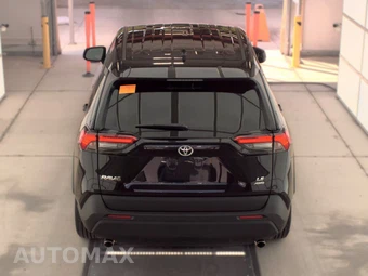 2025 Toyota RAV4 LE - miniatura 5