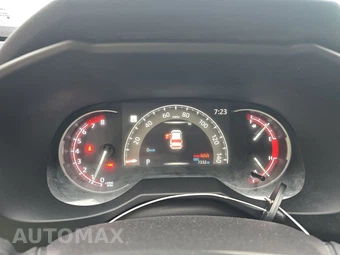 2025 Toyota RAV4 LE - miniatura 12