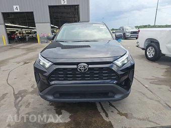 2025 Toyota RAV4 LE - miniatura 2