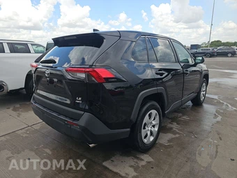 2025 Toyota RAV4 LE - miniatura 4