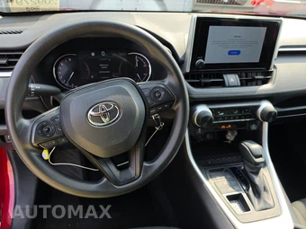 2025 Toyota RAV4 LE - miniatura 11
