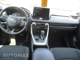 2025 Toyota RAV4 LE - miniatura 3
