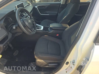 2025 Toyota RAV4 LE – miniatura 7