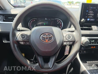 2025 Toyota RAV4 LE - miniatura 10