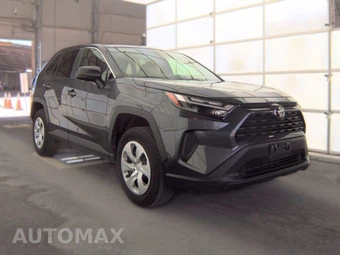 2025 Toyota RAV4 LE - miniatura 3
