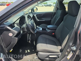 2025 Toyota RAV4 LE - miniatura 7