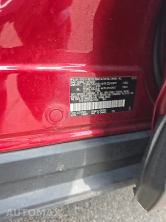 2025 Toyota RAV4 LE - miniatura 14