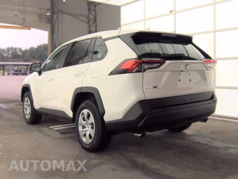 2025 Toyota RAV4 LE - miniatura 6