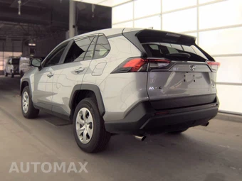 2025 Toyota RAV4 LE - miniatura 6