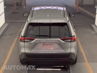 2025 Toyota RAV4 LE - miniatura 5