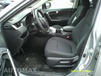 2025 Toyota RAV4 LE - miniatura 23