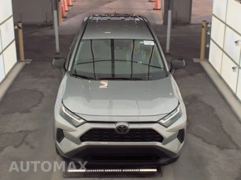 2025 Toyota RAV4 LE - miniatura 2