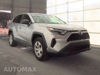 2025 Toyota RAV4 LE - miniatura 3