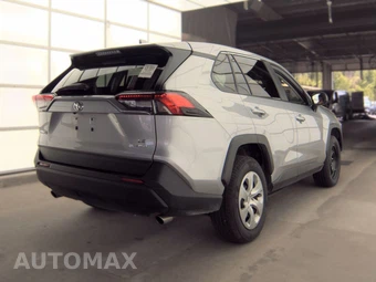 2025 Toyota RAV4 LE - miniatura 4