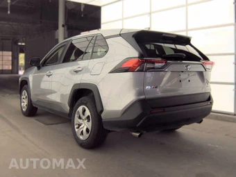 2025 Toyota RAV4 LE - miniatura 6