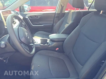2025 Toyota RAV4 LE - miniatura 7