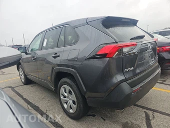2025 Toyota RAV4 LE - miniatura 6