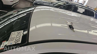 2025 Toyota RAV4 LE - miniatura 17