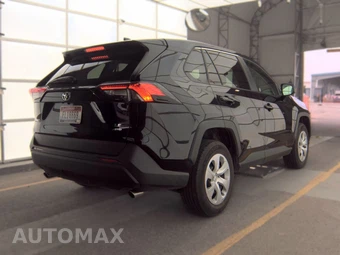 2025 Toyota RAV4 LE - miniatura 4