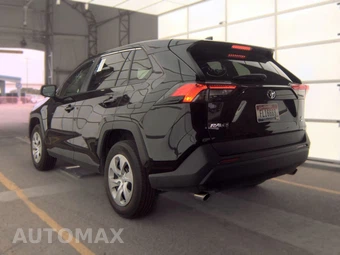 2025 Toyota RAV4 LE - miniatura 6